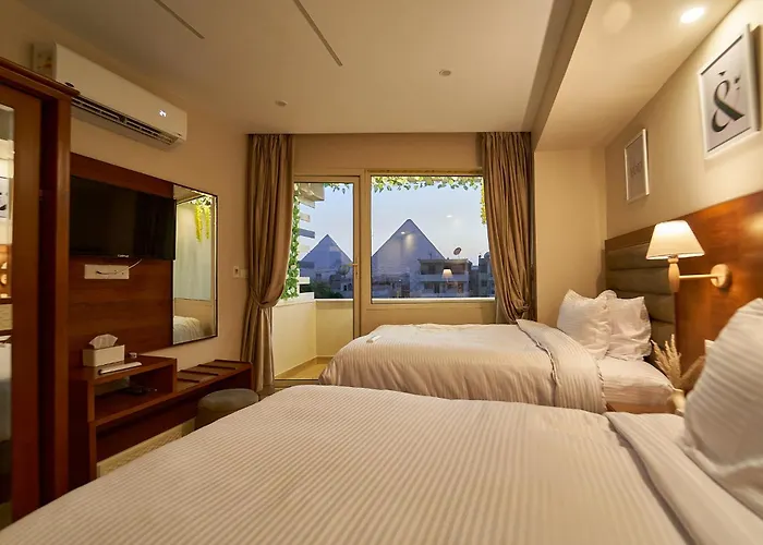 Prestige Pyramids Inn
